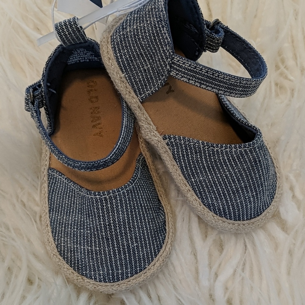 OLD NAVY Baby Sandals